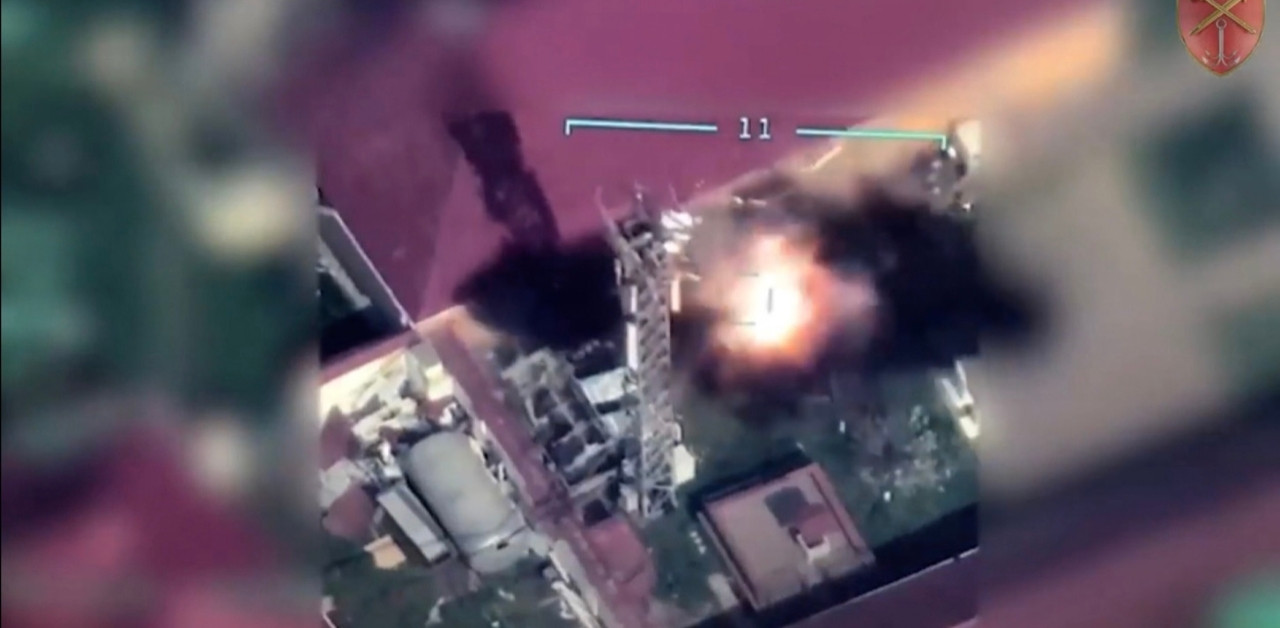 Ukrainian planes hit Russian targets on Snake Island