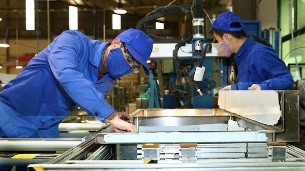 VIETNAM BUSINESS NEWS APRIL 14