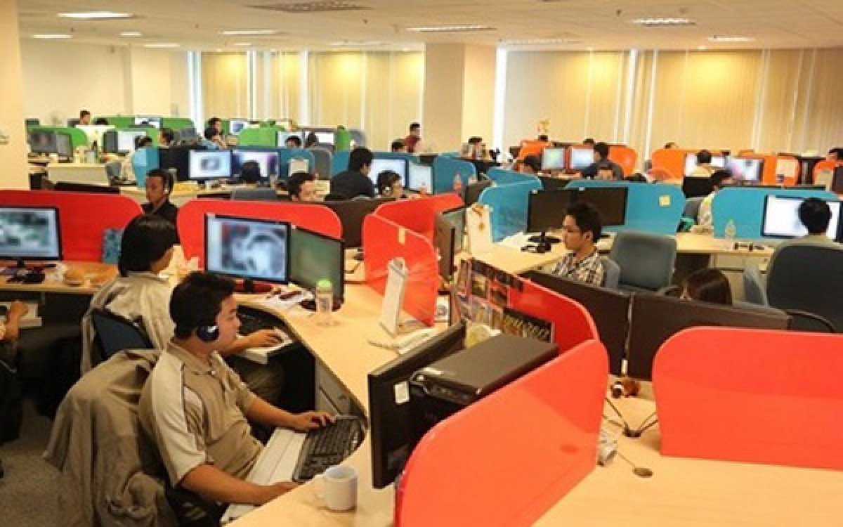 Vietnam has always maintained its position among the top 10 best countries for software outsourcing.