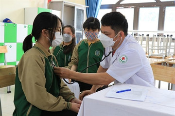Vietnam's vaccination of children carried out safely