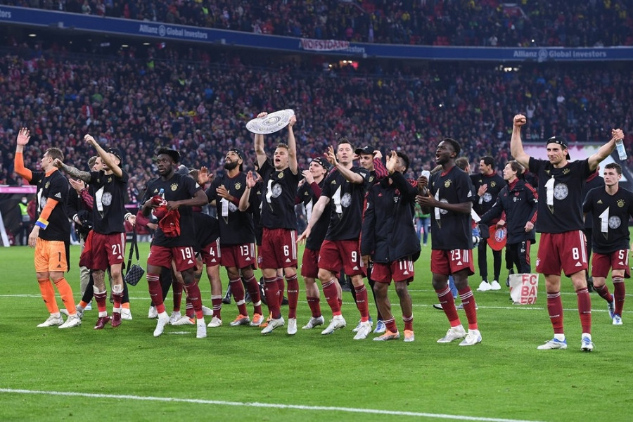 Đè bẹp Dortmund, Bayern lần thứ 10 liên tiếp vô địch Bundesliga