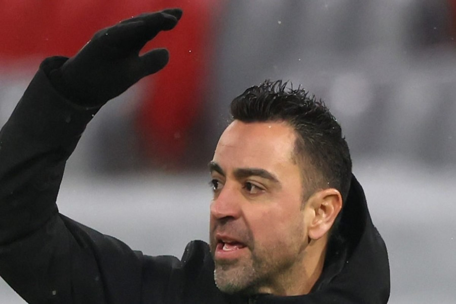 Xavi thẳng thắn Barca đáng bị loại khỏi Europa League