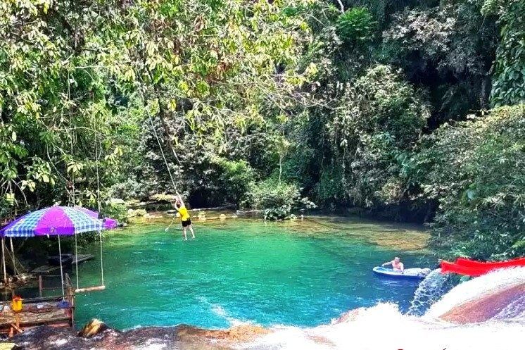 'Xẻ' rừng phòng hộ làm khu du lịch 'chui': Mở nhiều trò mạo hiểm, không có cứu hộ