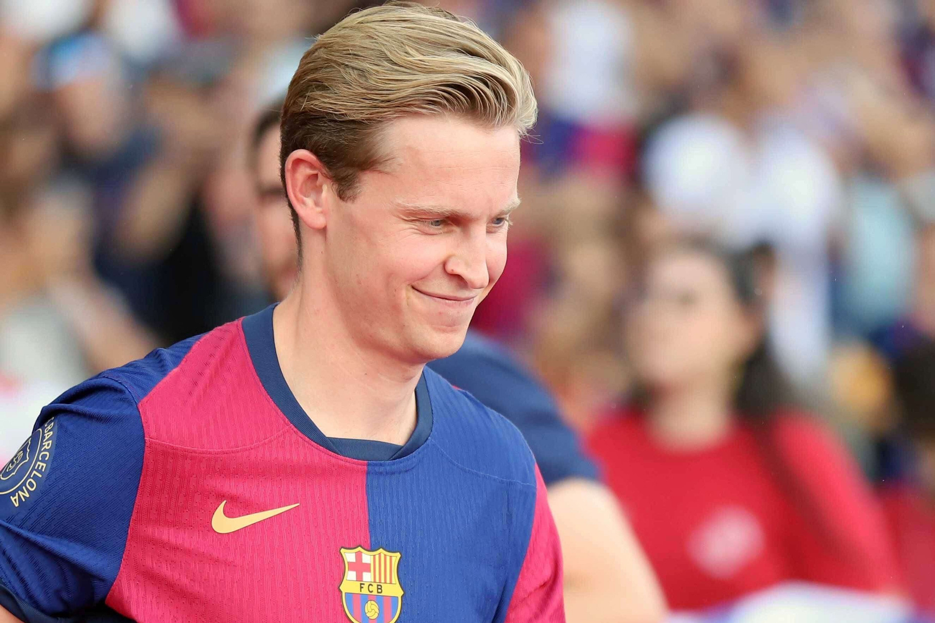  De Jong: Bom tấn Barca cản trở Hansi Flick