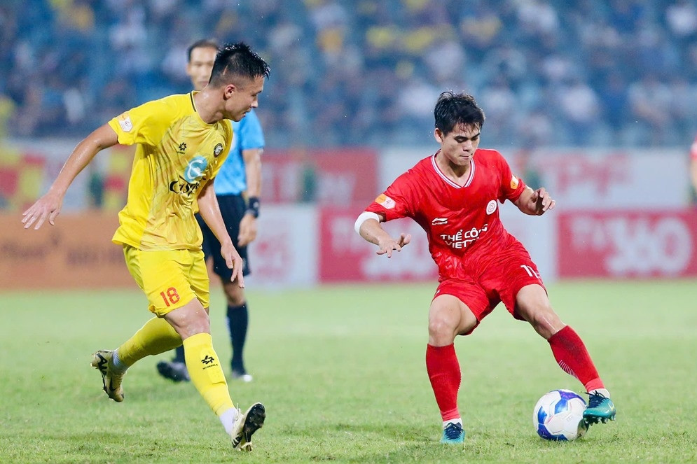  Thanh Hóa thắng khó tin Thể Công Viettel, củng cố ngôi đầu V-League