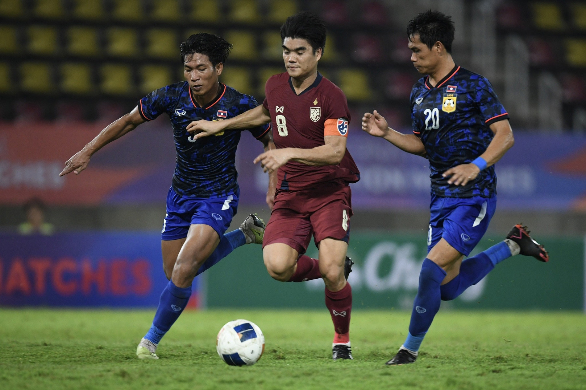  Thái Lan công bố danh sách dự AFF Cup: Không có Chanathip