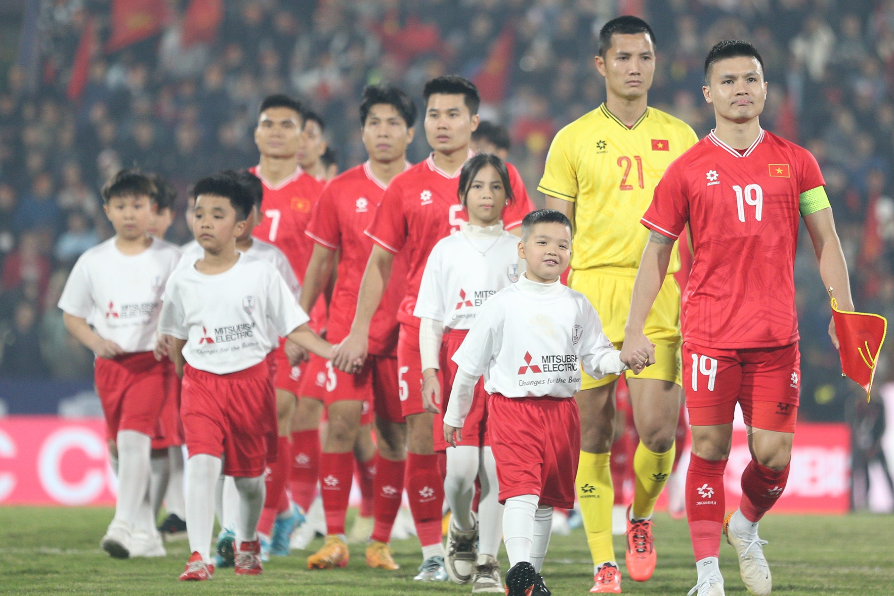  Cháy vé trận tuyển Việt Nam đấu với Singapore ở bán kết ASEAN Cup