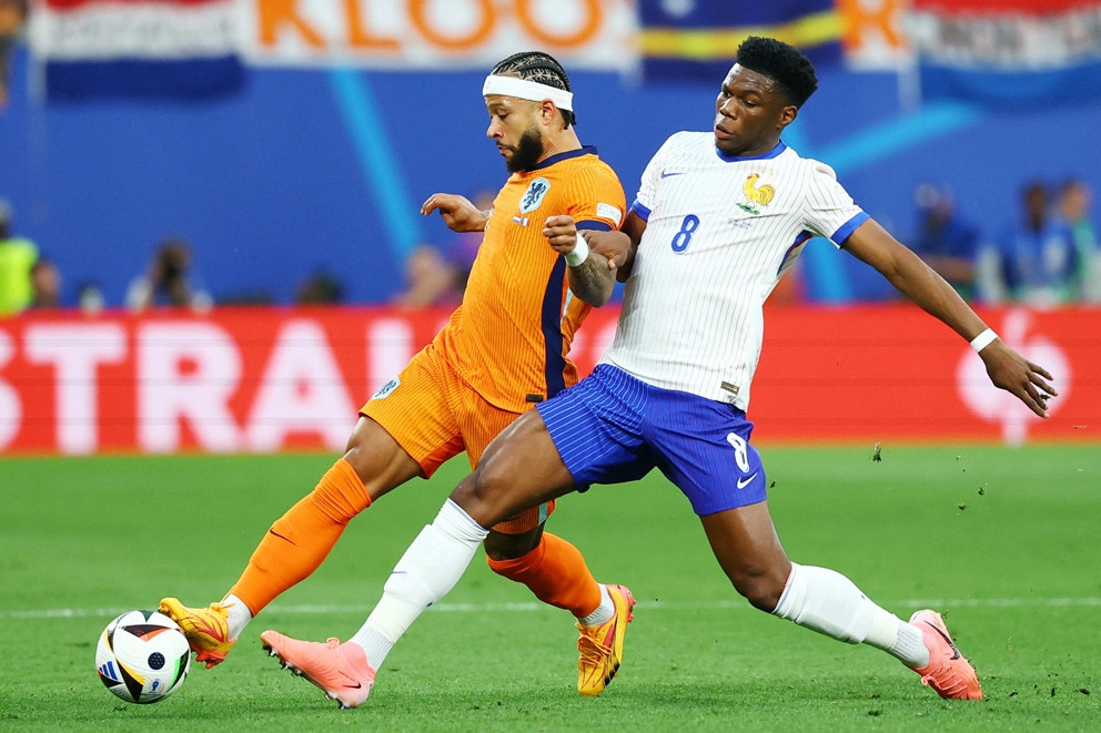  Trực tiếp bóng đá Hà Lan 0-0 Pháp: Đôi công siêu hấp dẫn (H1)