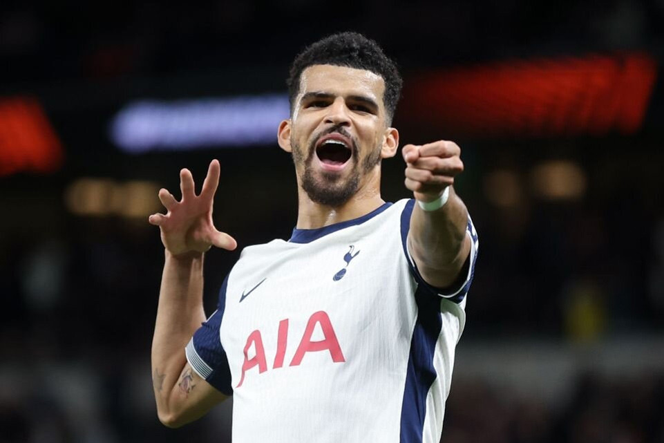  Tottenham thắng to ở Europa League trong tình cảnh khó tin