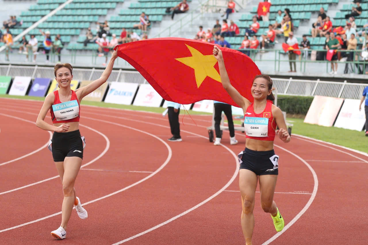 Bảng tổng sắp huy chương SEA Games ngày 16/12: 'Mưa' HCV cho Việt Nam