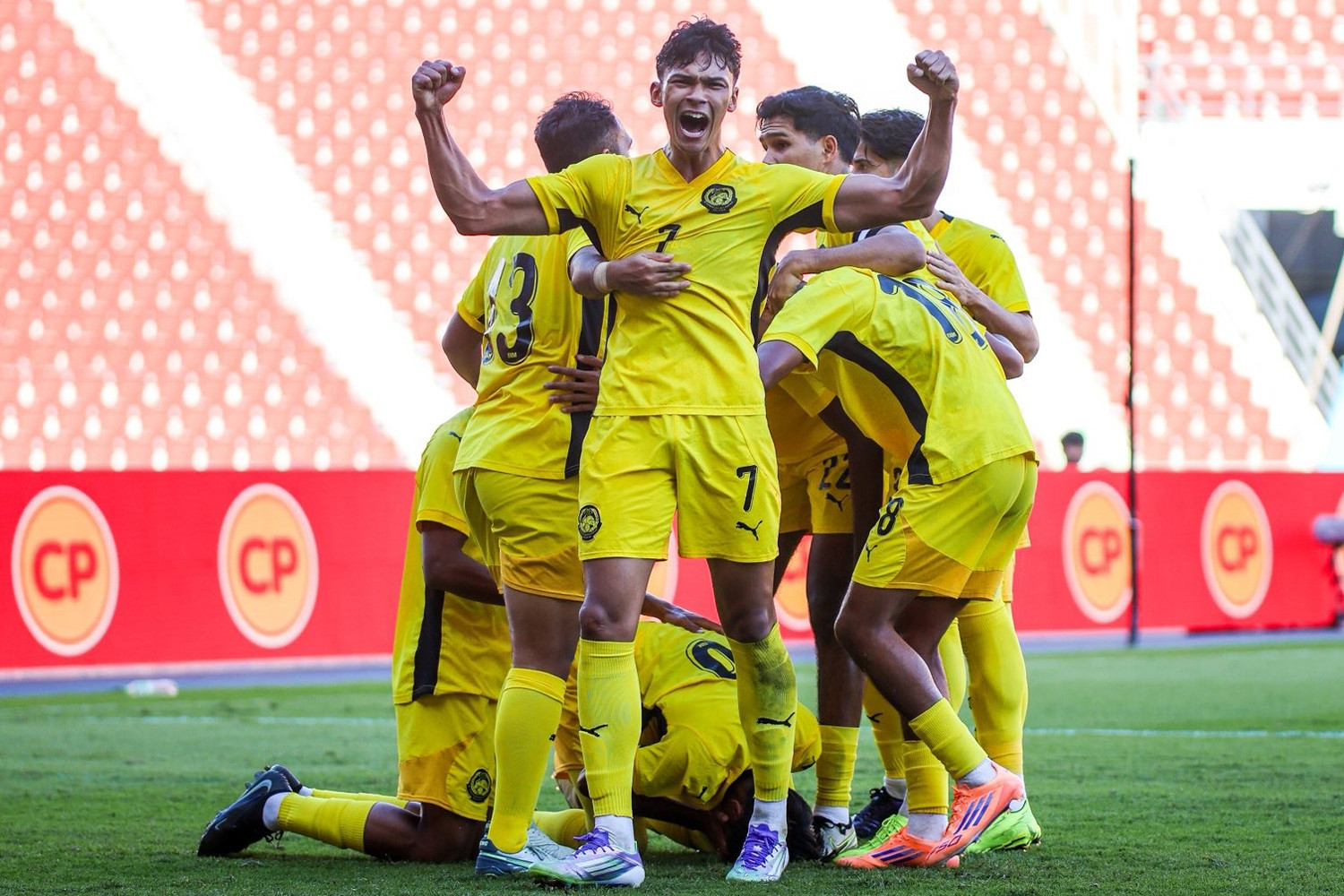 Đánh bại U22 Philippines, U22 Malaysia giành HCĐ SEA Games 33