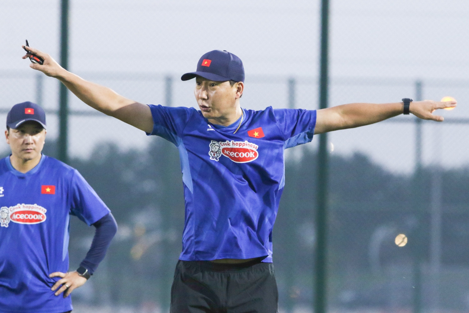 HLV Kim Sang Sik 'chỉnh' U23 Việt Nam trước giải châu Á