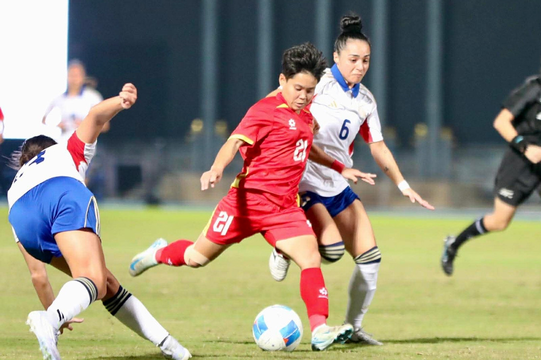 Trực tiếp nữ Việt Nam 0-0 Philippines: Bích Thùy bỏ lỡ cơ hội (H2)
