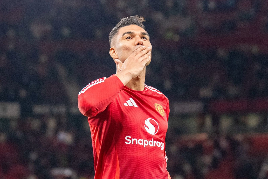 Tương lai Casemiro ở MU bất ngờ thay đổi