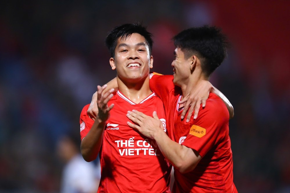Trực tiếp bóng đá Thể Công Viettel 6-0 Đà Nẵng: Tuyển thủ Việt Nam lên tiếng