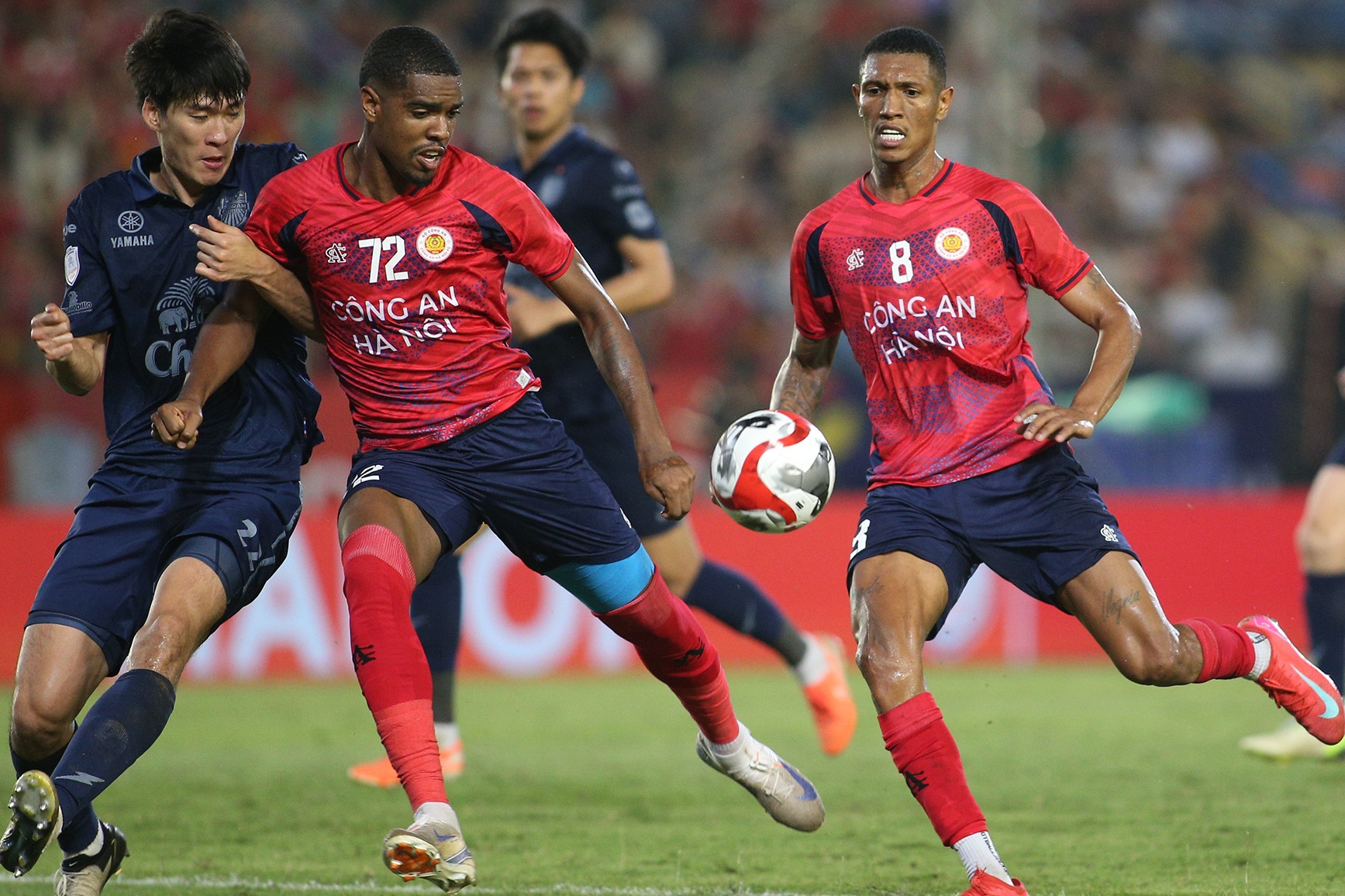 Nhận định CAHN vs Buriram: Nâng cúp trên đất Thái Lan