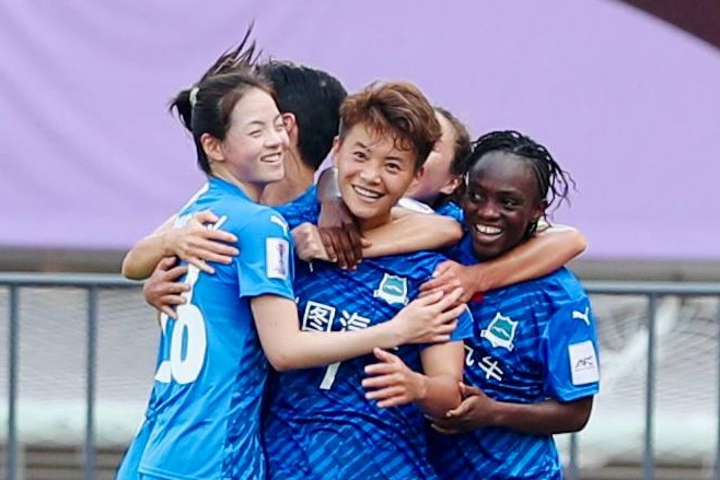 Trực tiếp bóng đá nữ Wuhan Jiangda 1-0 TP.HCM: Chủ nhà mở tỷ số