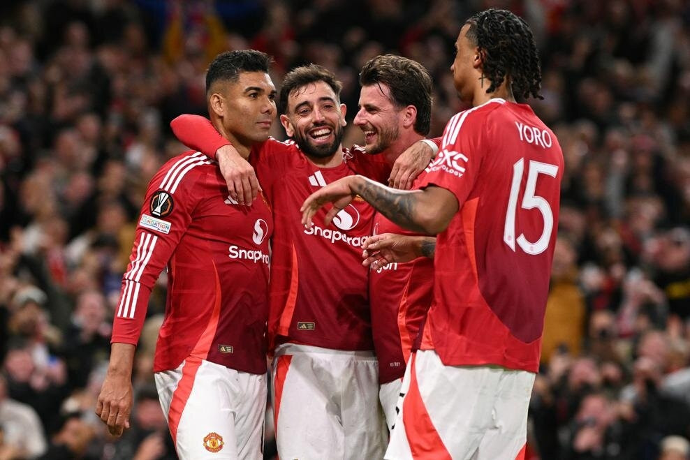 Thắng tưng bừng, MU bay vào chung kết Europa League