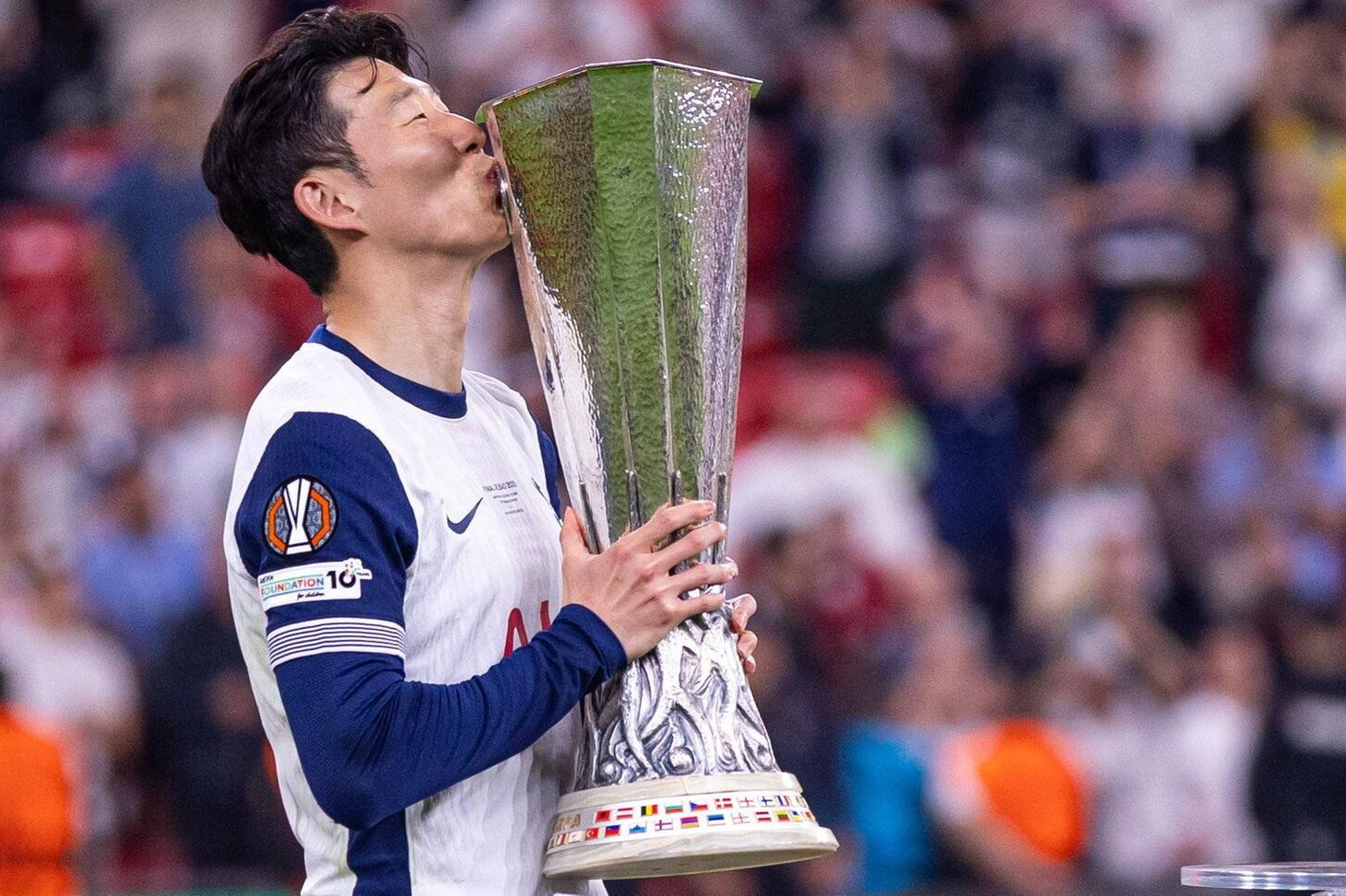 Al Nassr kéo Son Heung Min về đá cặp Ronaldo