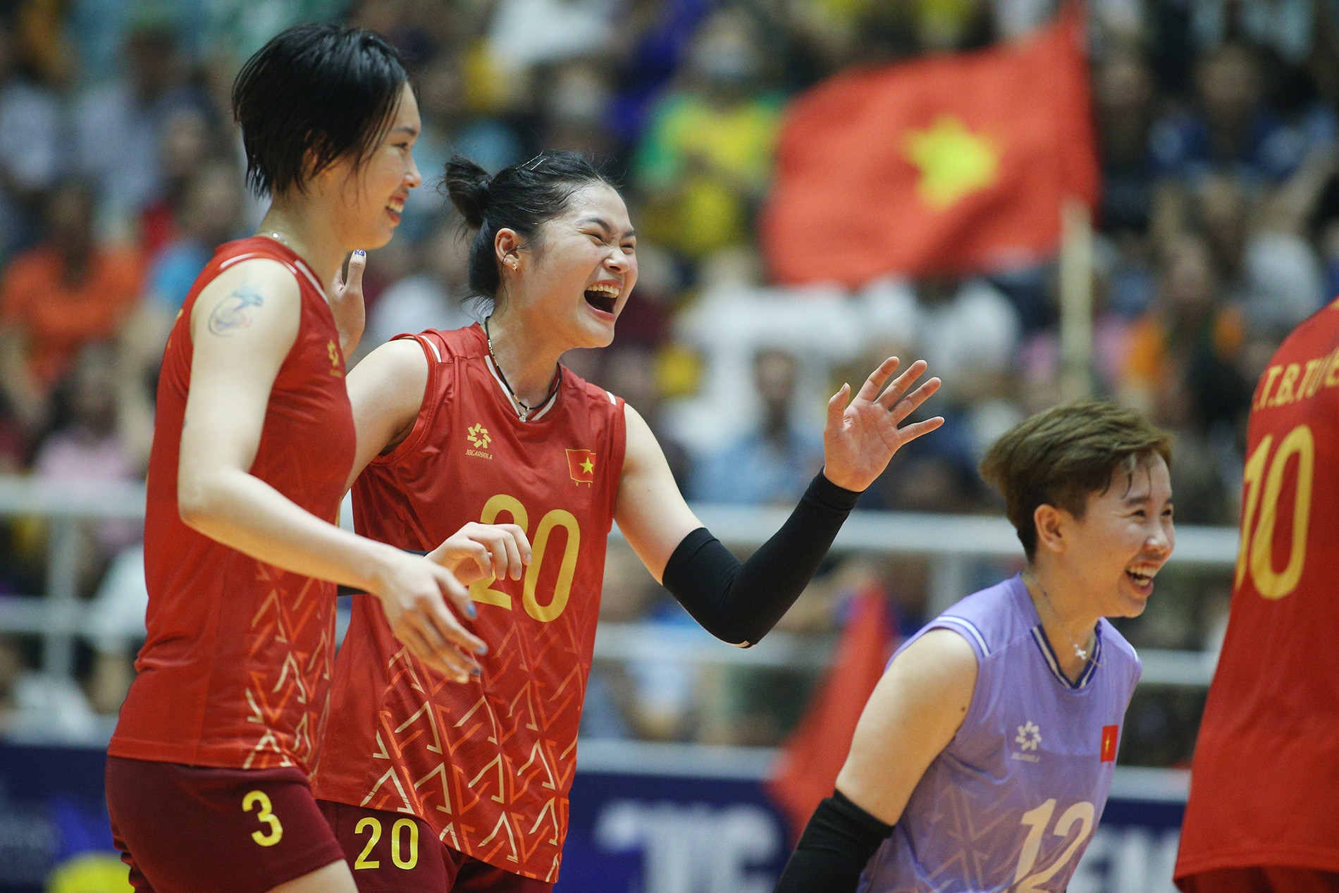 VTV Cup: Thanh Thúy, Bích Tuyền đối đầu tuyển thủ bóng chuyền Nga