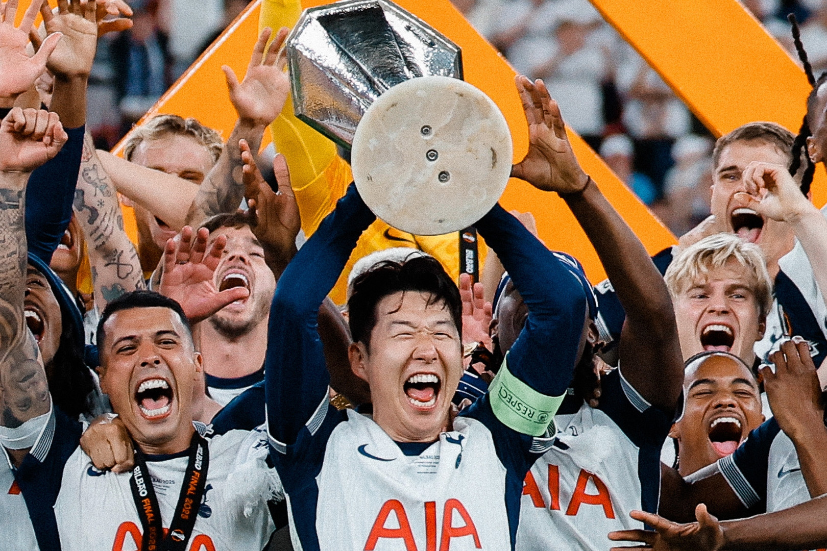 Son Heung Min rời Tottenham: Cảm ơn một biểu tượng