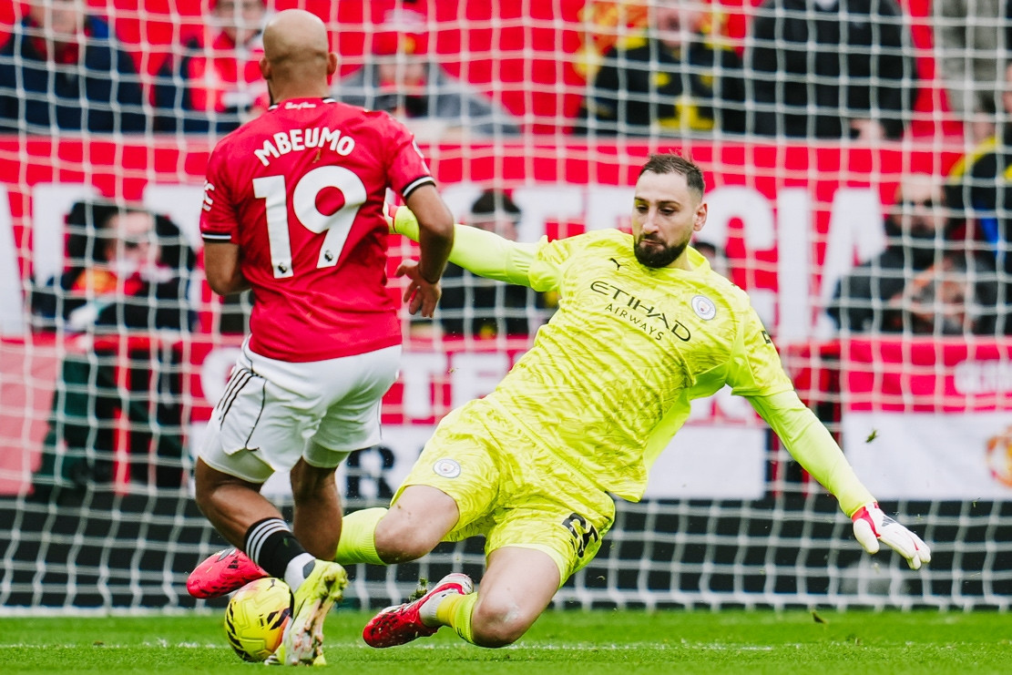 Trực tiếp MU 0-0 Man City: Hấp dẫn derby Manchester (H1)