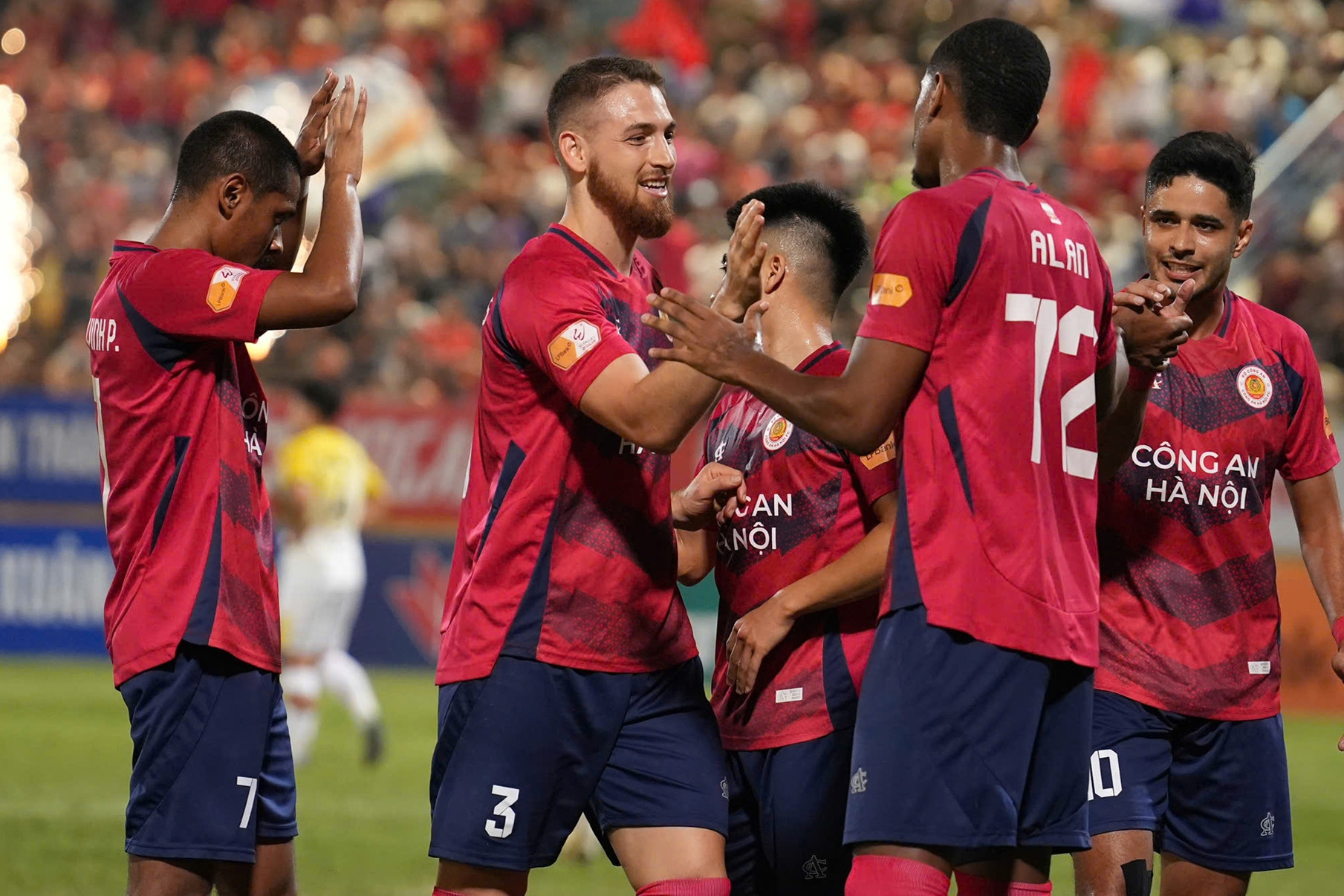 Trực tiếp bóng đá CAHN vs Kashima Antlers: Quyết thắng sân nhà