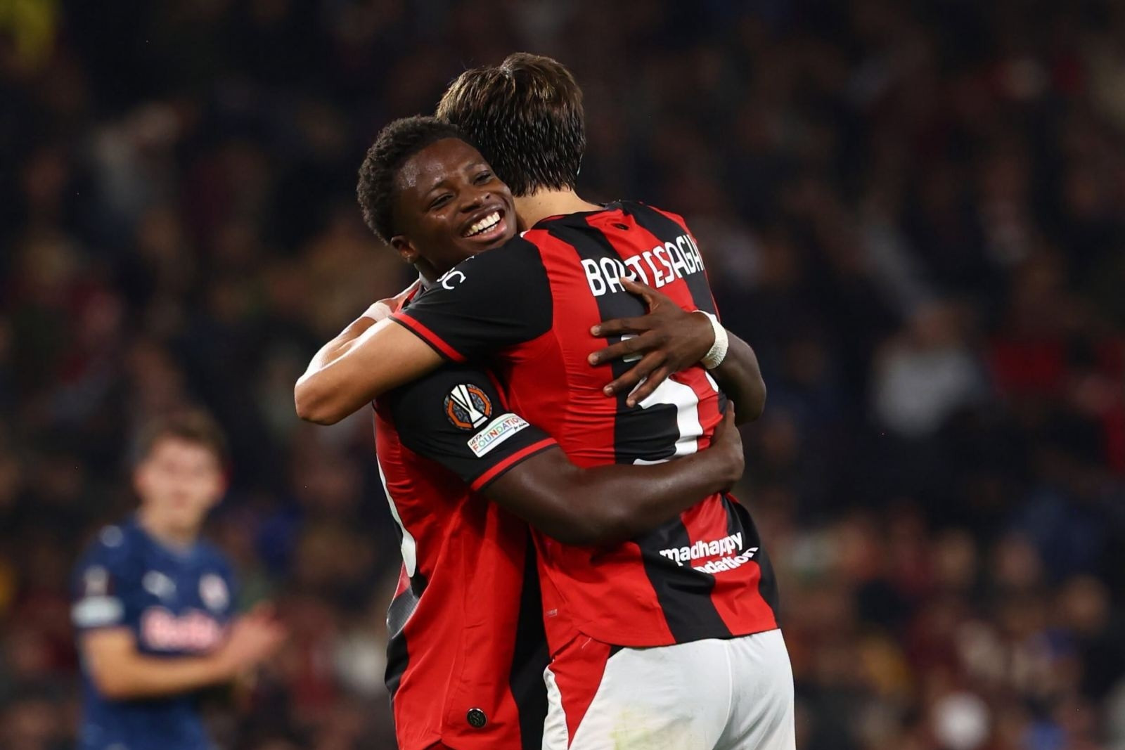 Kết quả bóng đá hôm nay 16/10: Sôi động Europa League