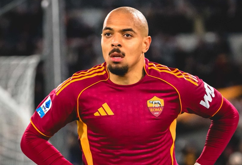 AS Roma hạ Cagliari, tiếp tục đua vé dự Champions League