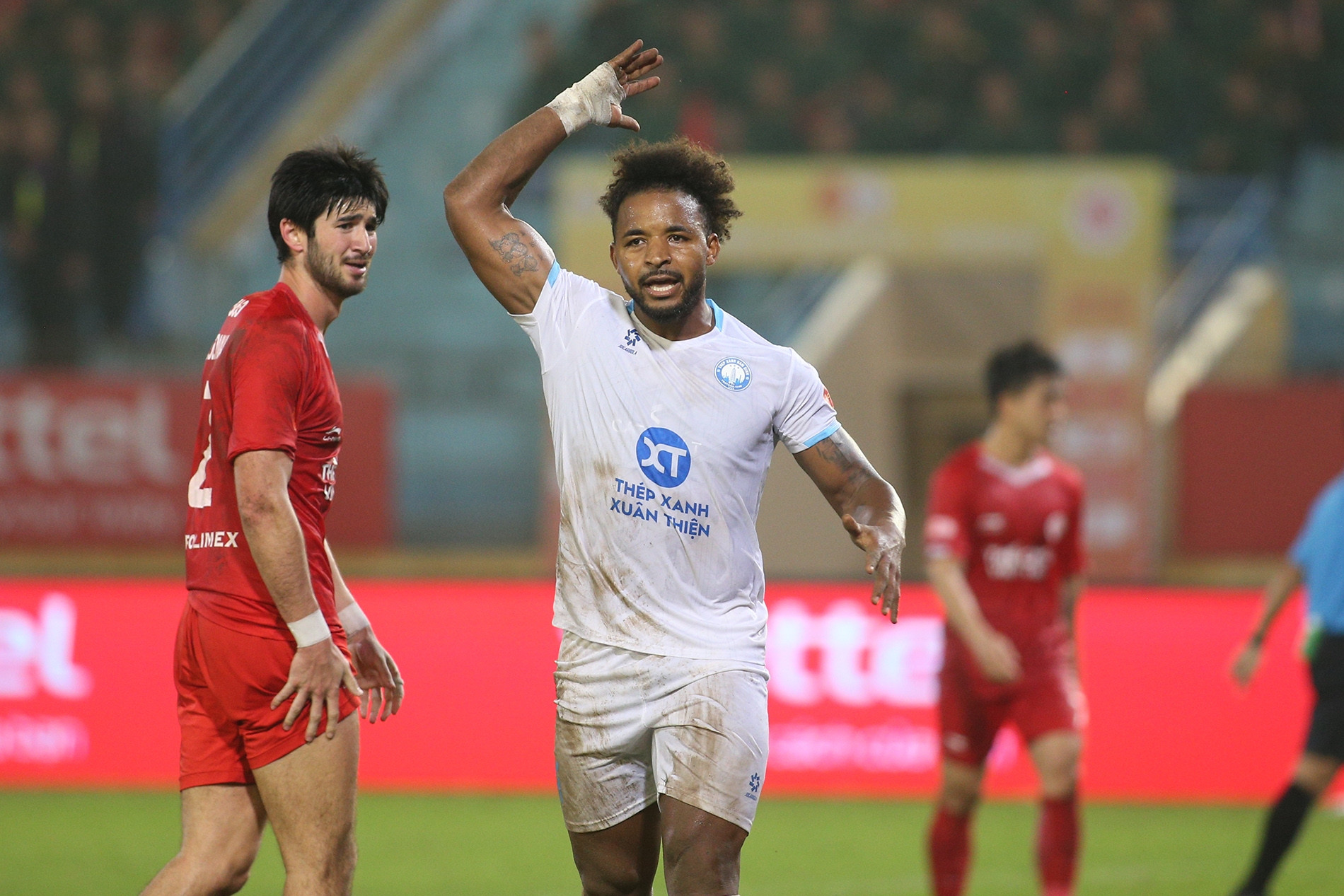 Nam Định 10 trận không thắng, Xuân Son nổi giận