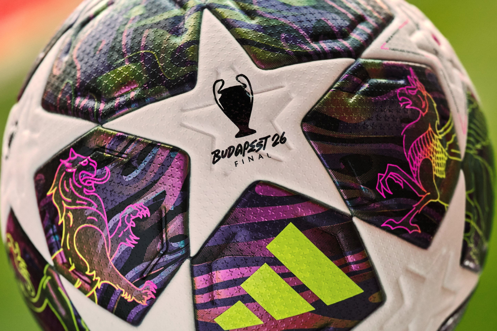 Trực tiếp bốc thăm vòng 1/8 Cúp C1: Chờ đợi Siêu đại chiến