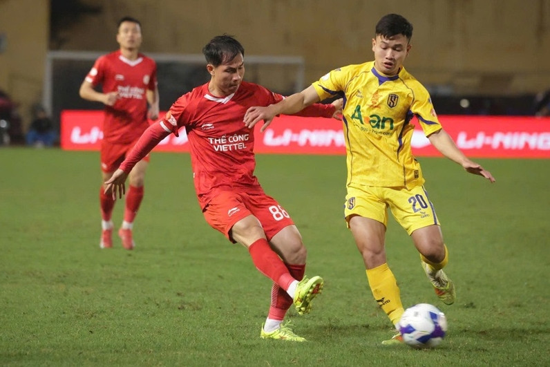 Trực tiếp bóng đá Thể Công Viettel 1-4 SLNA: Chủ nhà nếm trái đắng