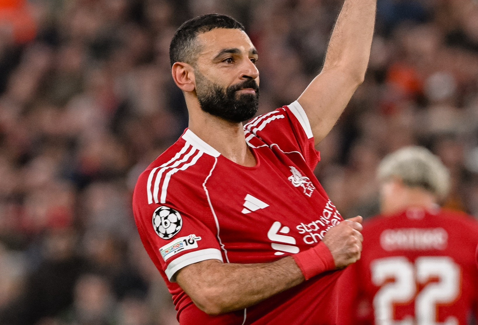 Salah vẽ siêu phẩm chuộc lội, Liverpool đè bẹp Galatasaray