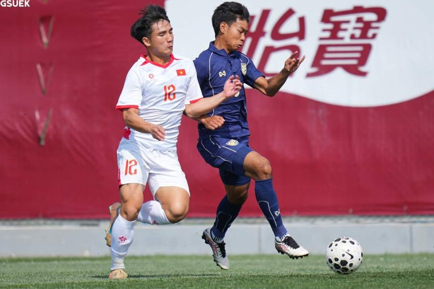 Trực tiếp bóng đá U23 Việt Nam 0-1 U23 Thái Lan: Tấn công tìm bàn gỡ