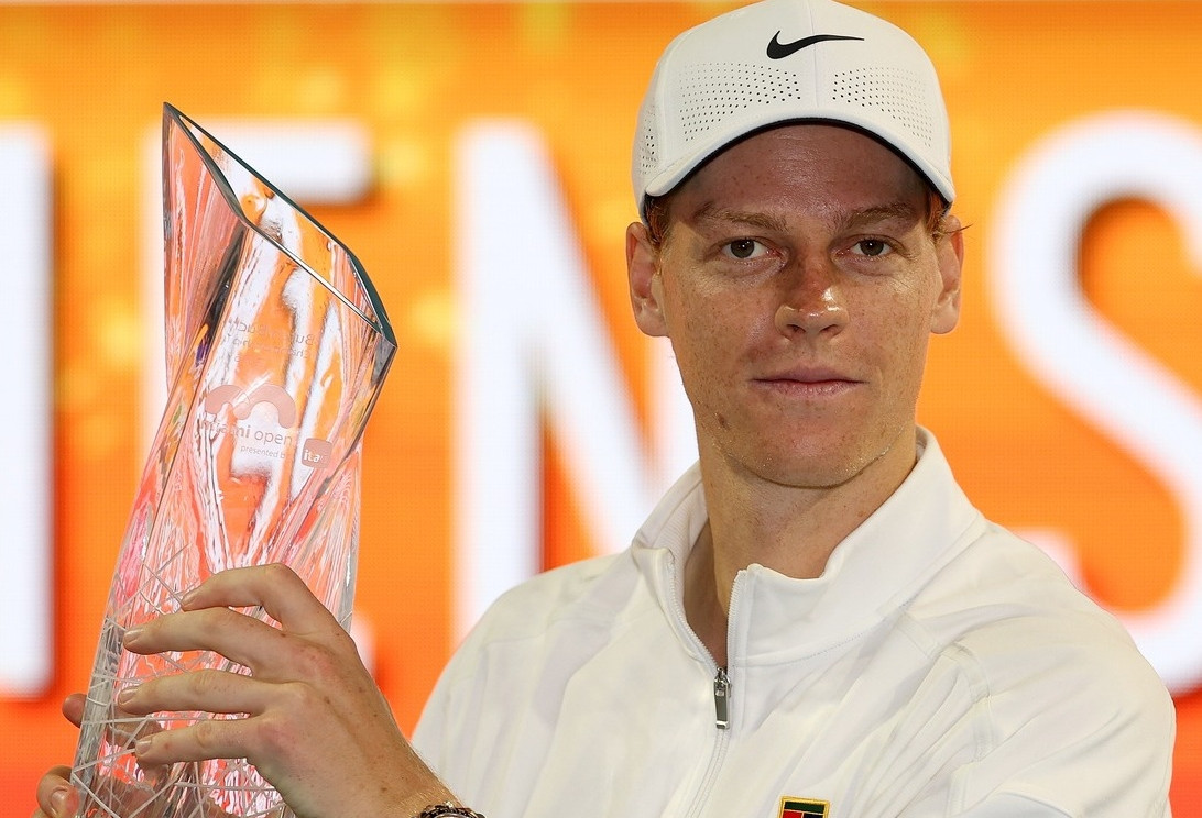 Sinner vô địch Miami Open, hoàn tất 'Sunshine Double' không tưởng