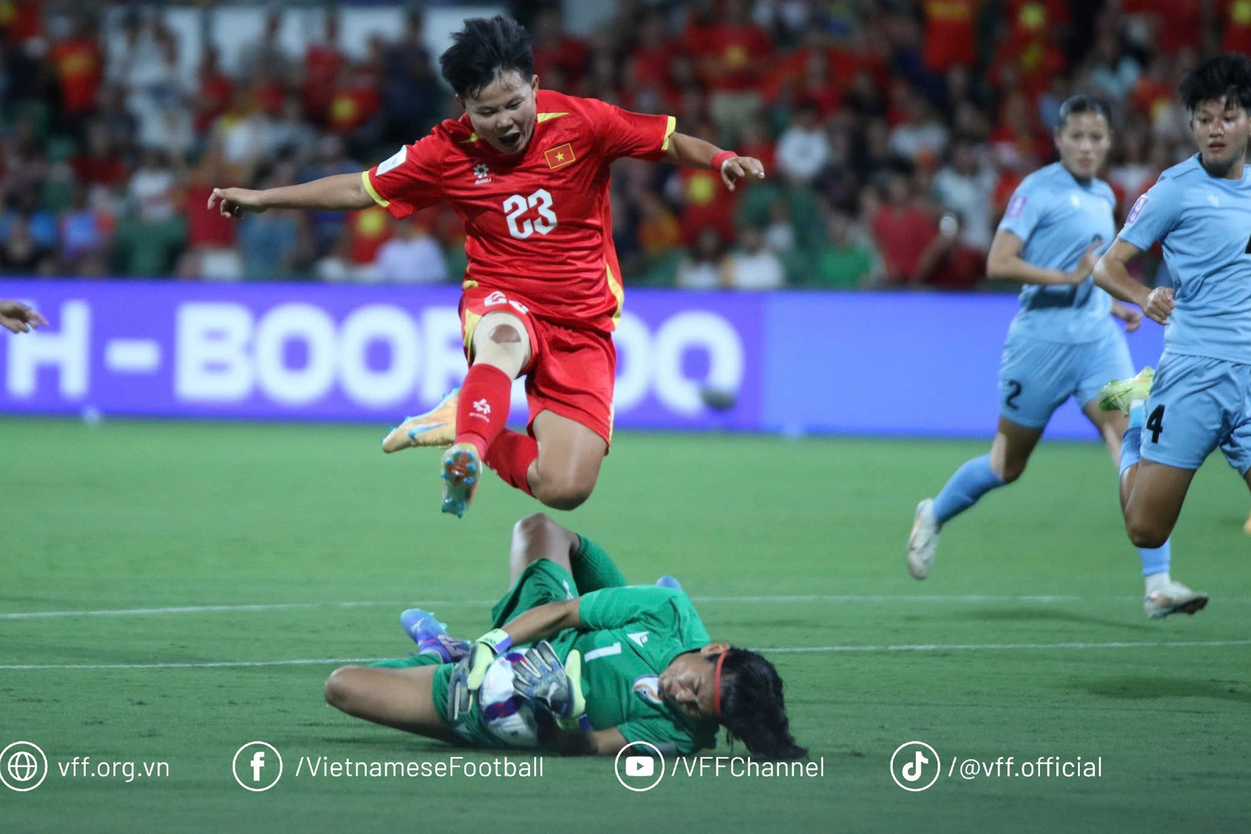 Trực tiếp bóng đá nữ Việt Nam 1-1 Ấn Độ: Ép sân tìm bàn thắng