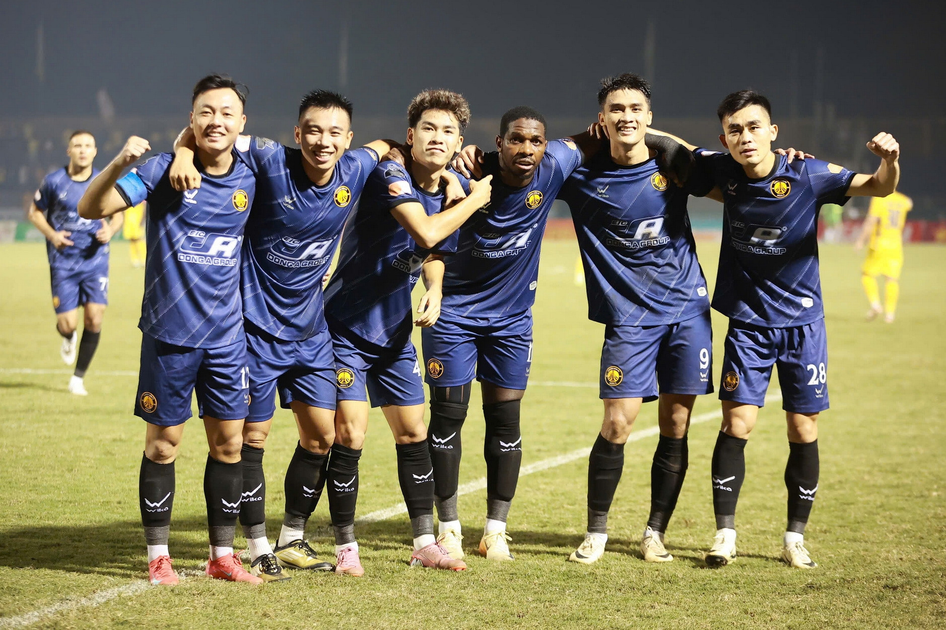 Bảng xếp hạng V-League 2025/26 - Vòng 15 mới nhất