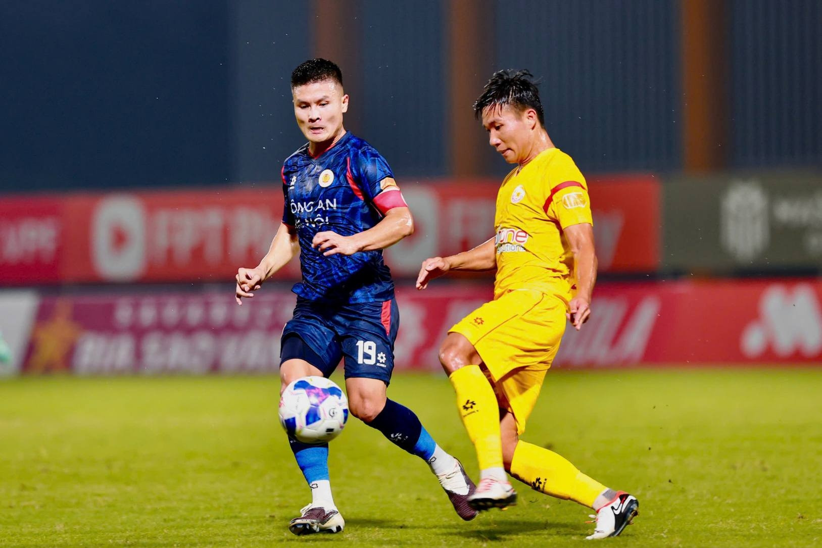 Trực tiếp bóng đá PVF-CAND 1-1 CAHN: Sao U23 Việt Nam gỡ hòa