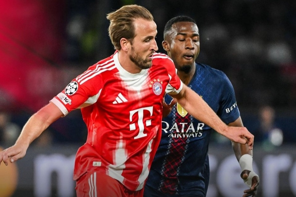 Harry Kane bị chọc quê Bayern để thủng 5 bàn vẫn khen thủ hay