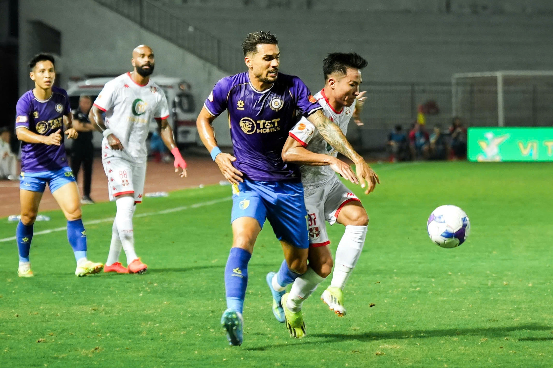 Trực tiếp bóng đá Hải Phòng 0-0 Hà Nội: Tấn công khai thông bế tắc
