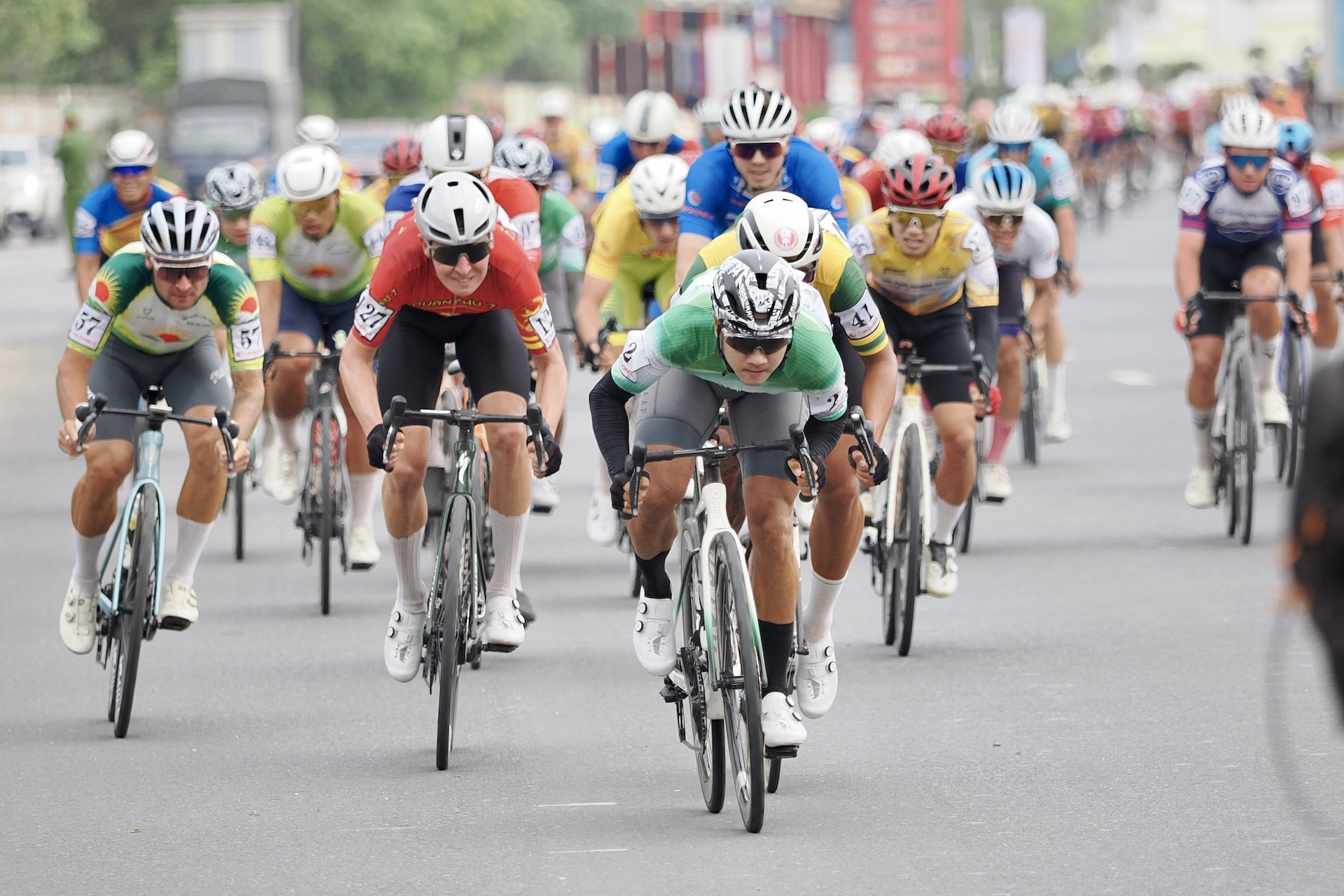 ‘Vua nước rút’ Trần Tuấn Kiệt thắng chặng 2 Cup truyền hình TPHCM