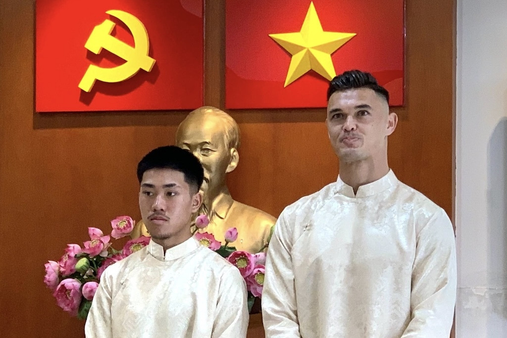 Patrik Lê Giang, Khoa Ngô nhận quốc tịch Việt Nam