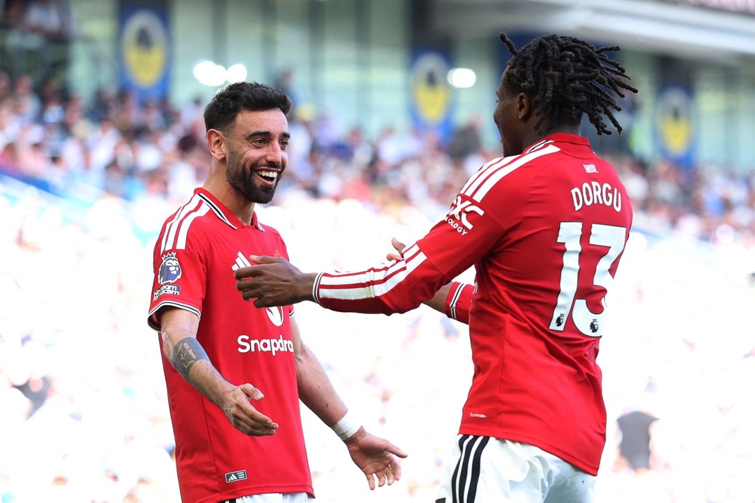 Trực tiếp Brighton 0-2 MU: Bruno Fernandes phá kỷ lục kiến tạo (H2)