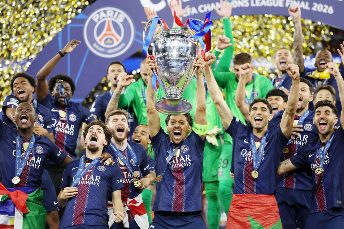 Thắng Arsenal nghẹt thở, PSG đăng quang Champions League