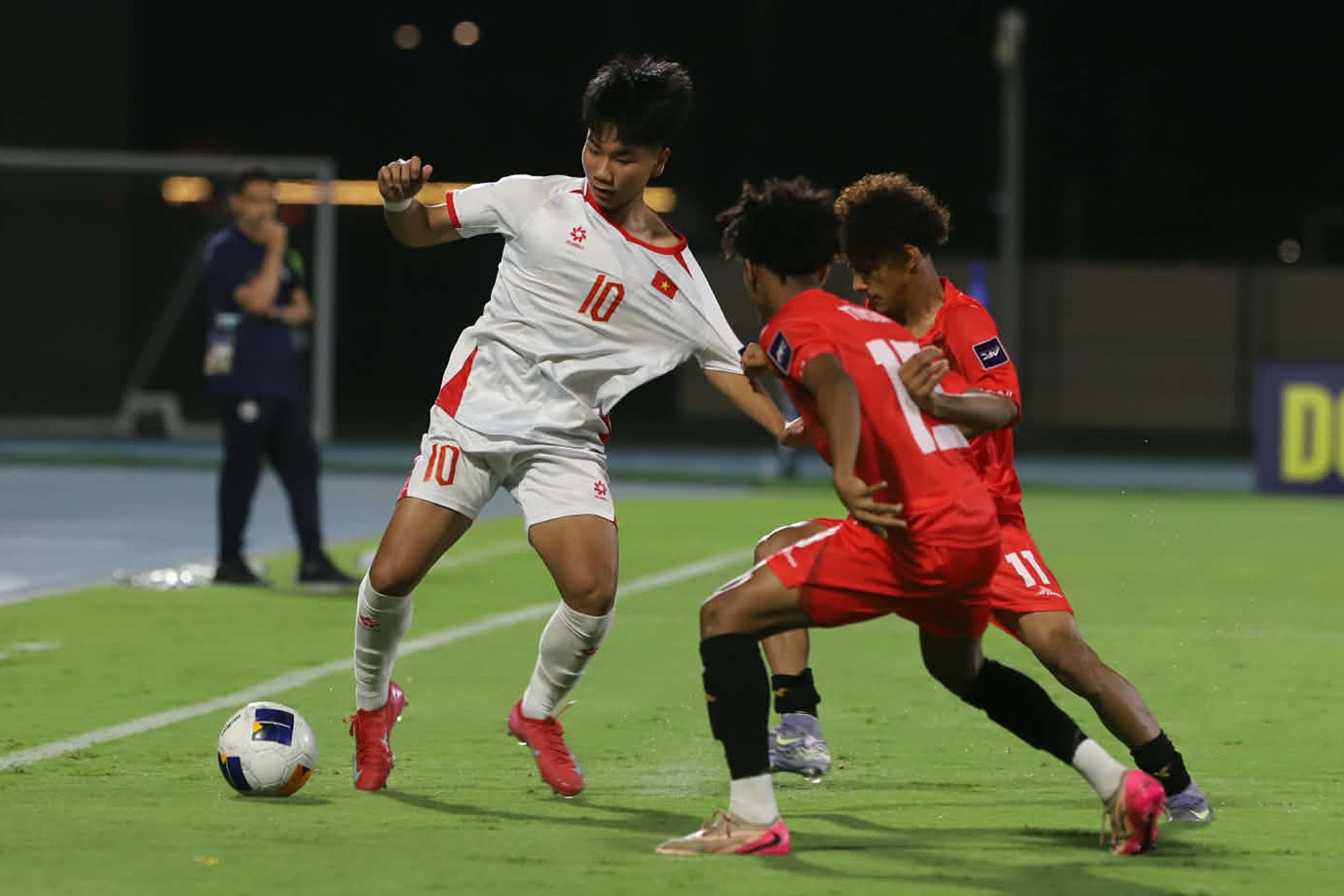 Trực tiếp bóng đá U17 Việt Nam 0-0 U17 Yemen: Cơ hội liên tiếp