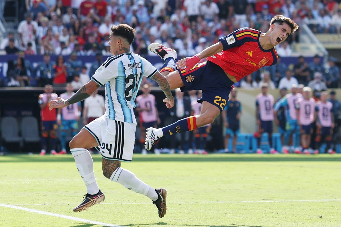 Trực tiếp Tây Ban Nha 0-0 Argentina: Bàn thắng bị từ chối (Hiệp phụ)