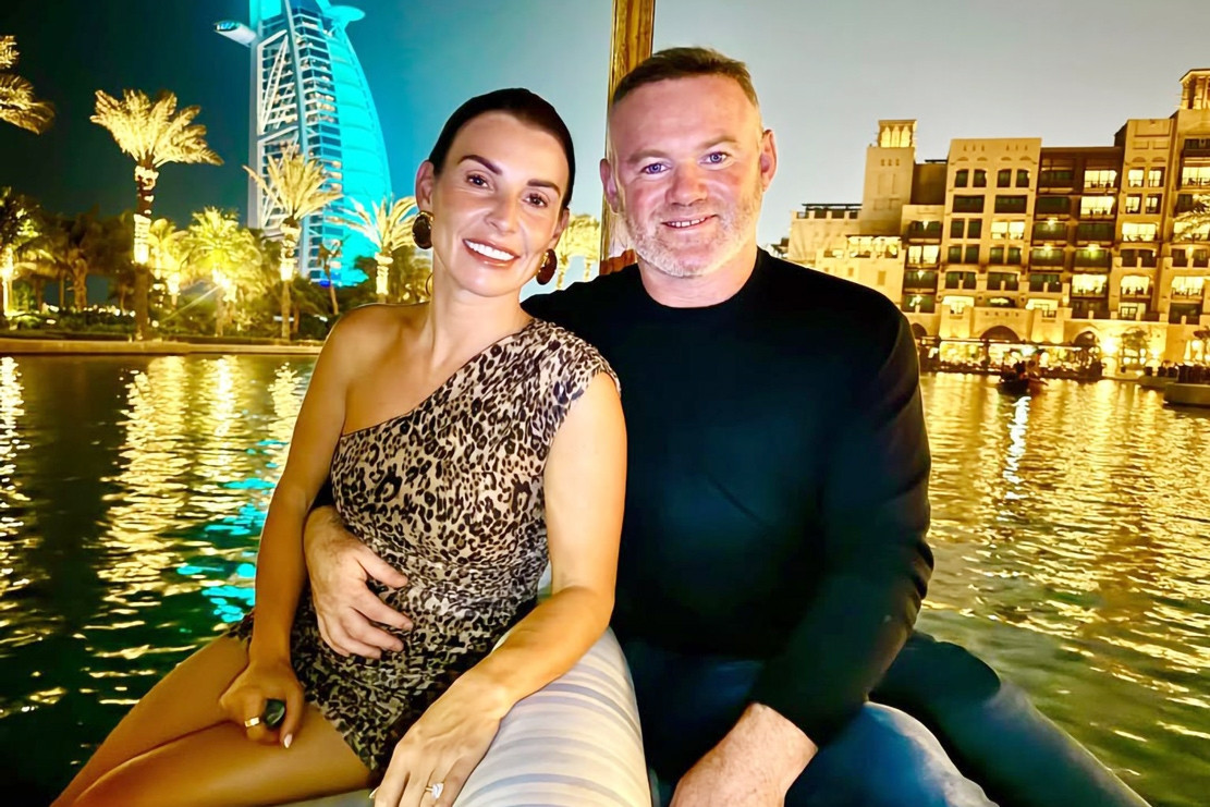 Rooney thay đổi ngoạn mục nhờ lời khuyên của vợ