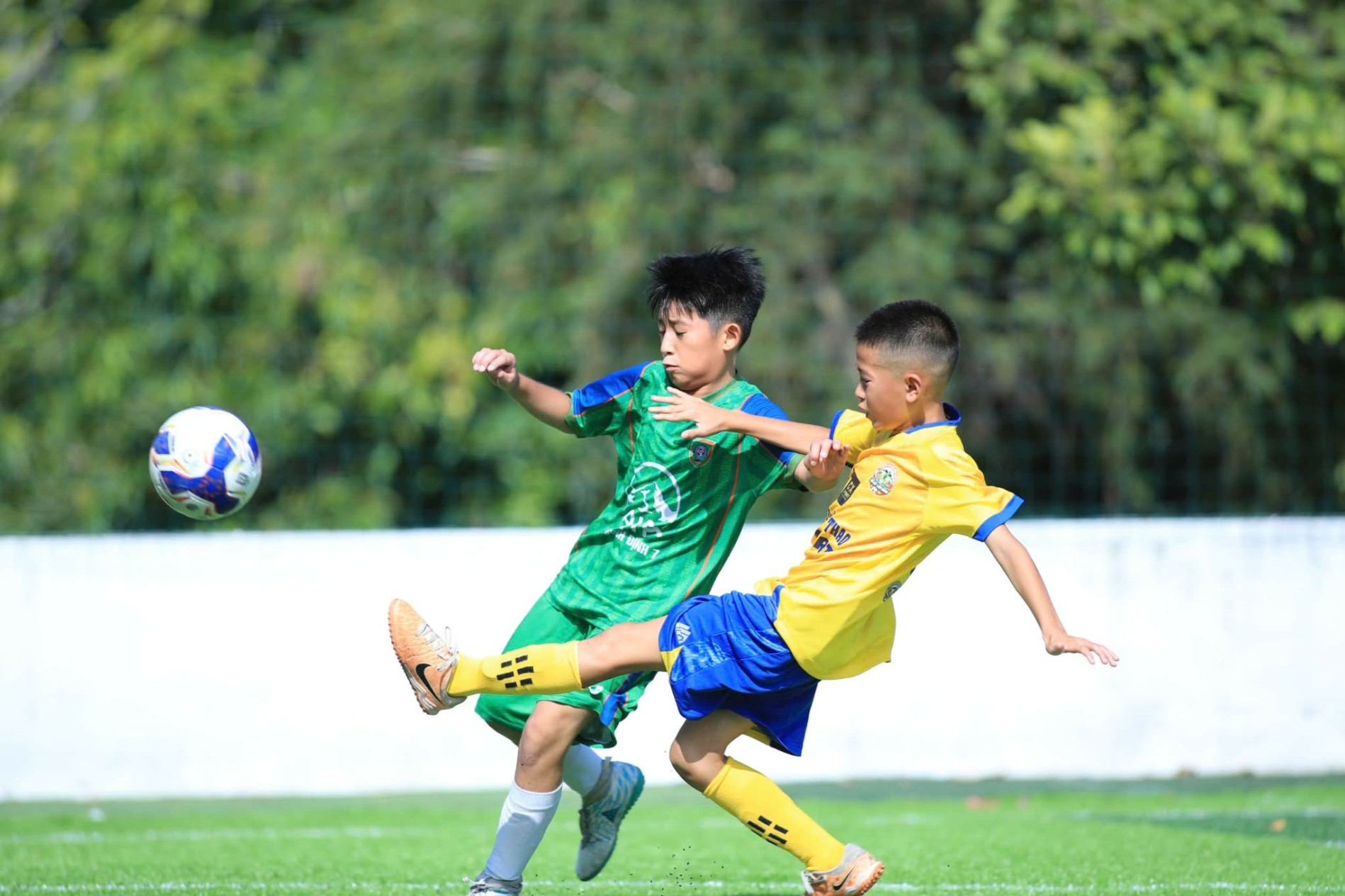 Gần 1.000 cầu thủ nhí tranh tài giải Football Festival Việt Nam 2026