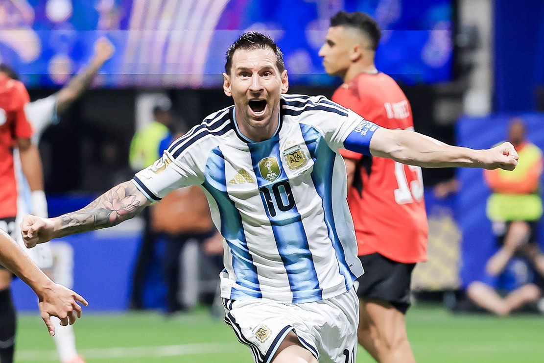 Messi thiên tài, Argentina ngược dòng ngoạn mục hạ Ai Cập