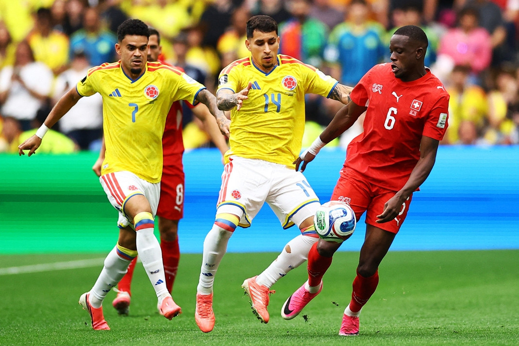 Trực tiếp Thụy Sĩ 0-0 Colombia: Thủ môn cứu thua (H1)